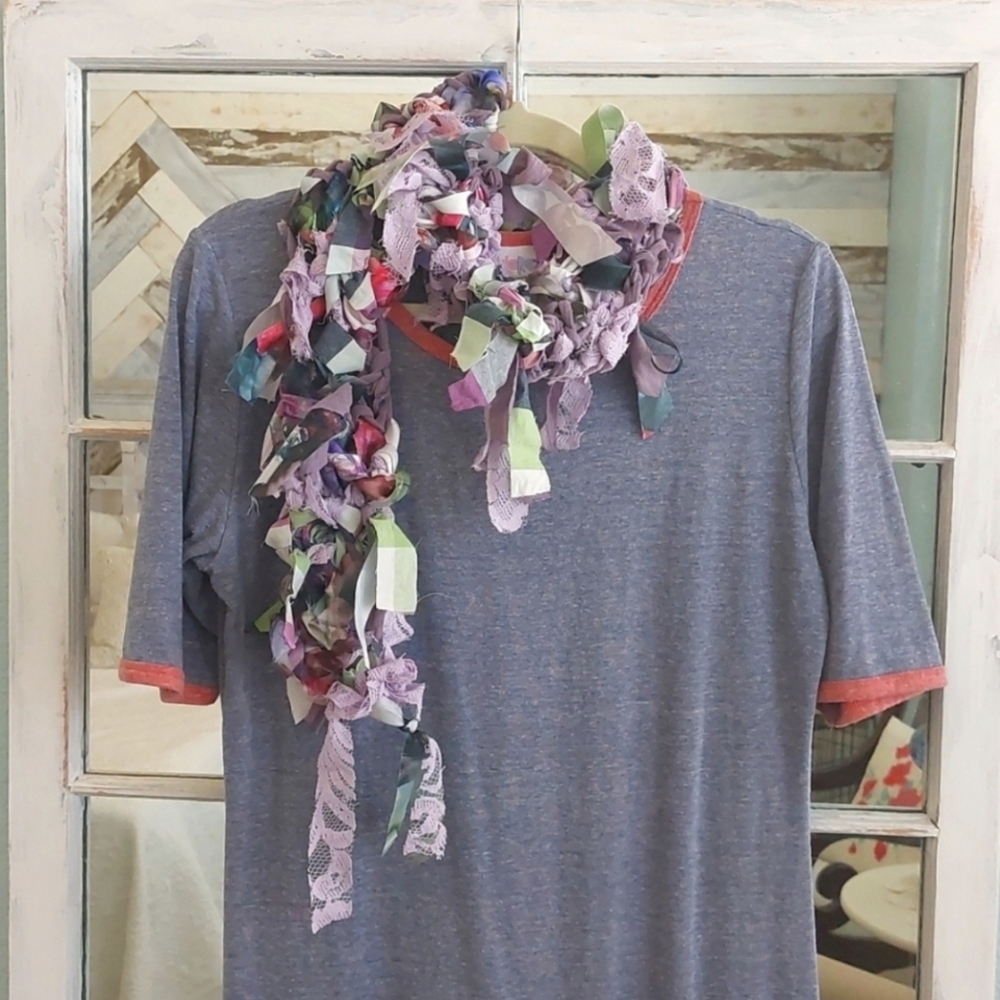 Art Scarf Upcycled Mixed Media Lace Satin Cotton Lavender Floral - Picture 4 of 8